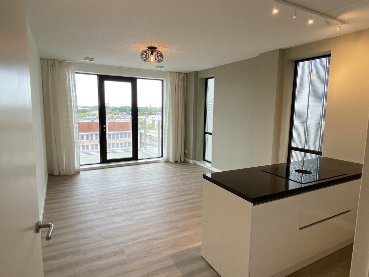 Torenallee 69 36